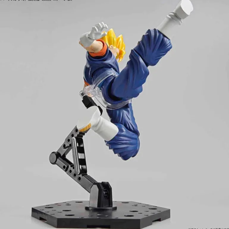 DRAGON BALL - FIGURERISE STANDARD SUPER SAIYAN VEGETTO PKG RENEWAL