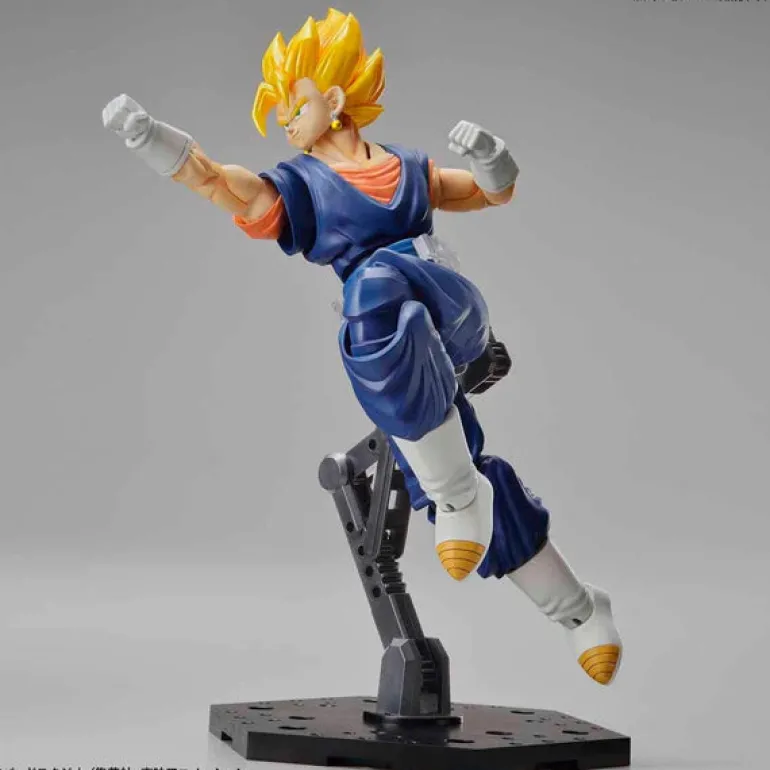 DRAGON BALL - FIGURERISE STANDARD SUPER SAIYAN VEGETTO PKG RENEWAL