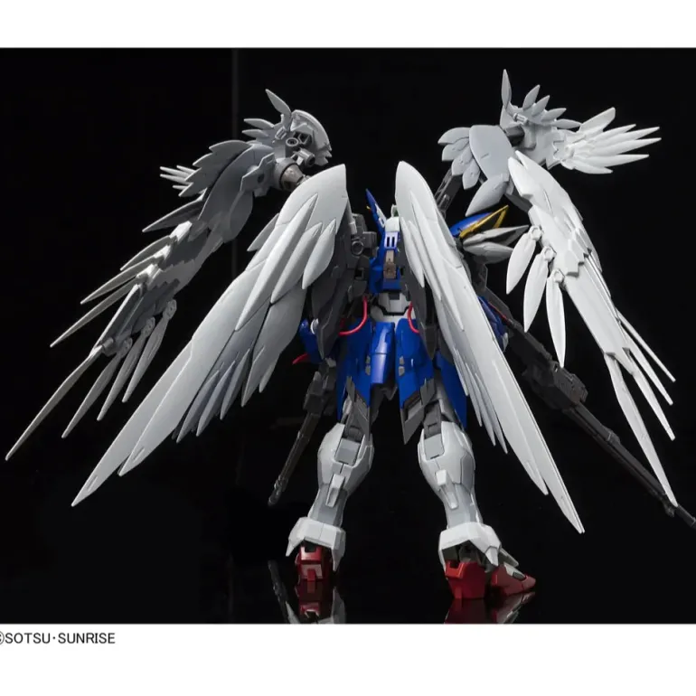 GUNDAM - HI-RESOLUTION MODEL 1/100 WING GUNDAM ZERO EW
