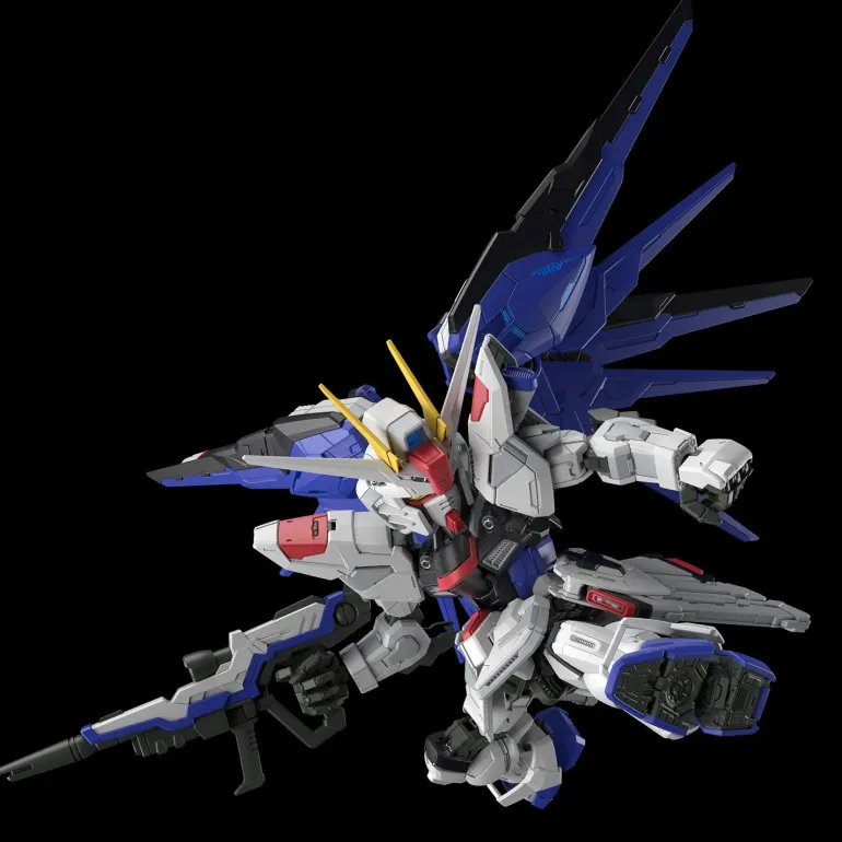 GUNDAM - MASTER GRADE SD (MGSD) FREEDOM GUNDAM (On Sale)