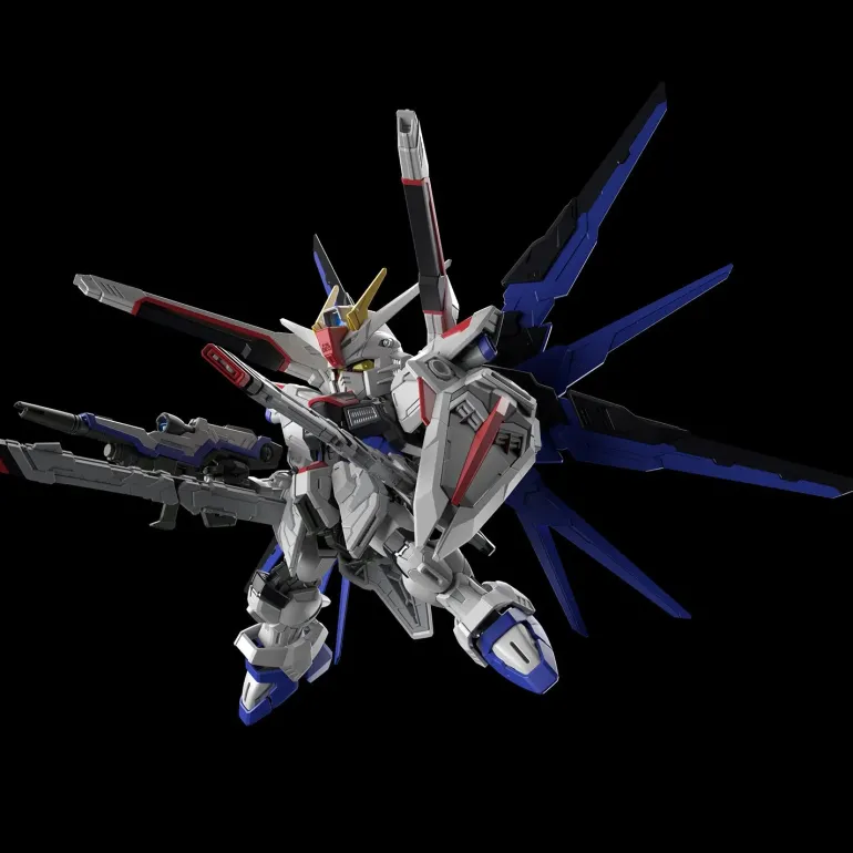 GUNDAM - MASTER GRADE SD (MGSD) FREEDOM GUNDAM (On Sale)
