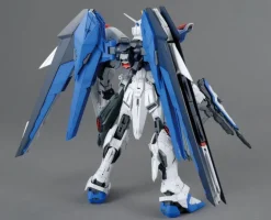 GUNDAM - MG 1/100 FREEDOM GUNDAM Ver.2.0