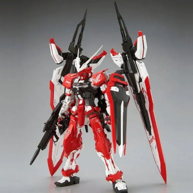 GUNDAM - MG 1/100 MBF02VV GUNDAM ASTRAY TURN RED