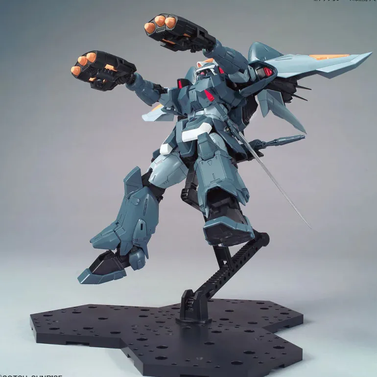 GUNDAM - MG 1/100 MOBILE GINN