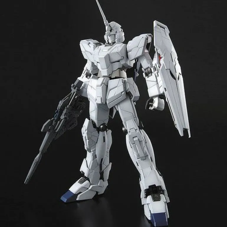 GUNDAM - MG 1/100 RX0 UNICORN GUNDAM SCREEN IMAGE (On Sale)