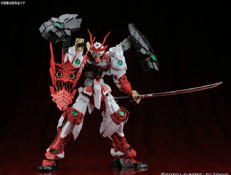 GUNDAM - MG 1/100 SENGOKU ASTRAY GUNDAM