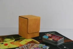 MUNTO - Trading Card Game Deck Box - Pikachu (100+ Cards)