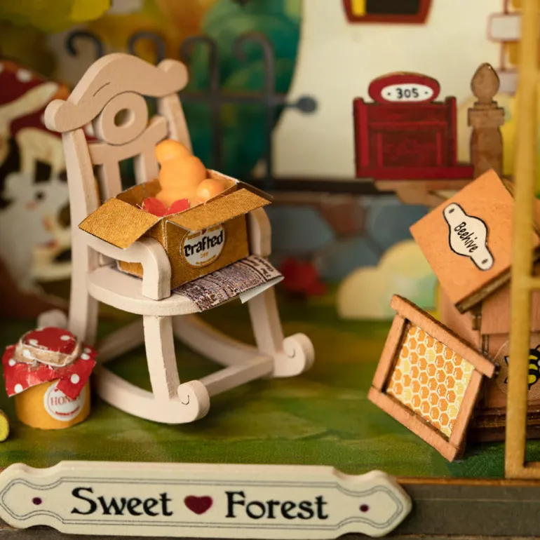 Robotime Rolife Sweet Forest DIY Dollhouse Box Theater DS026