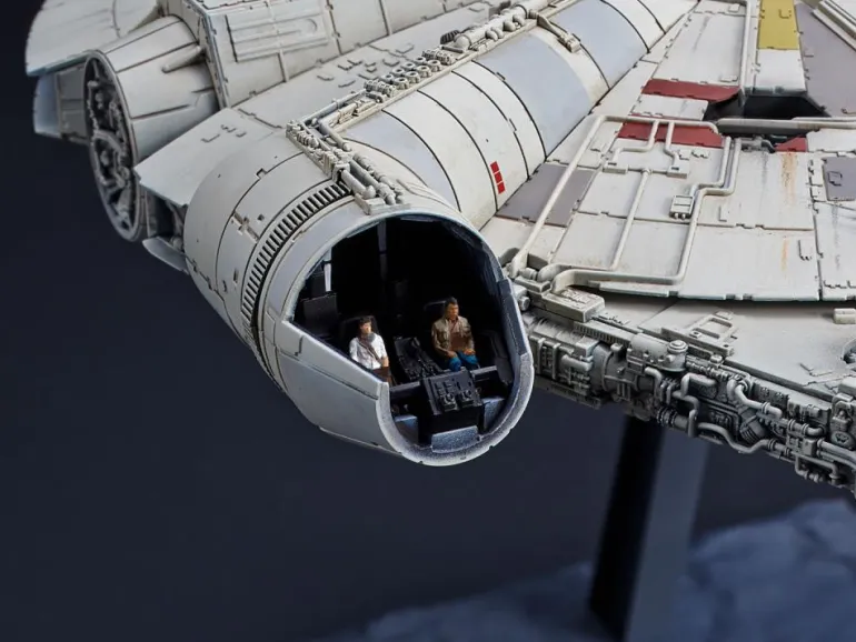 STAR WARS - 1/144 MILLENNIUM FALCON (STAR WARS:THE RISE OF SKYWALKER)