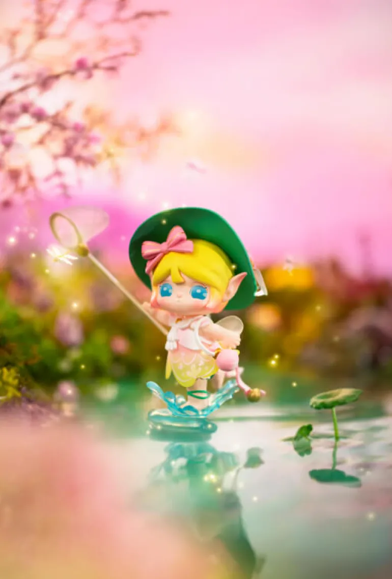 Suri Go For Outing Series Figure Blind Box